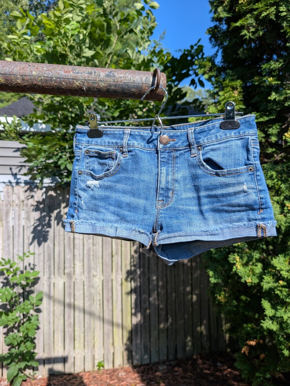 American Eagle Women's Super Stretch X Shortie Jean Shorts Size 8